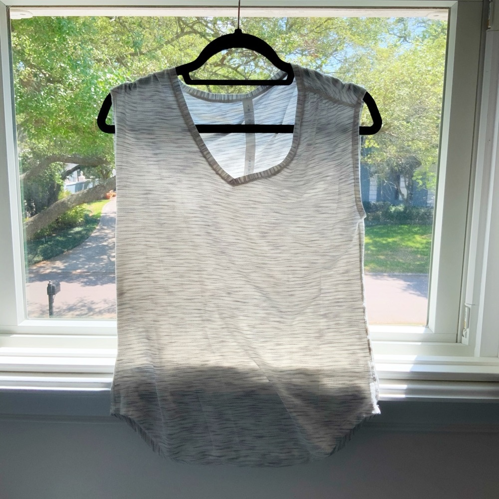 Lulu lemon athletic shirt